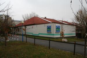 Klicken Sie hier, um das große Bild anzusehen: Golfhalle am Wienerberg; Bildquelle: golf-treff.at