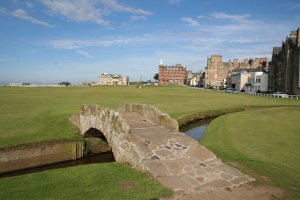 Klicken Sie hier, um das große Bild anzusehen: St.Andrews Old Course; Bildquelle: golf-treff.at