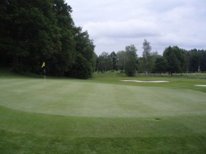 Klicken Sie hier, um das große Bild anzusehen: Golfclub Moosburg - Pörtschach; Bildquelle: www.golf-treff.at
