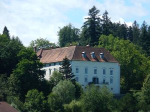 Klicken Sie hier, um das große Bild anzusehen: GC Schloss Ernegg; Bildquelle: golf-treff.at