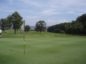 Klicken Sie hier, um das große Bild anzusehen: Niederösterreichischer Golfclub St.Pölten; Bildquelle: golf-treff.at