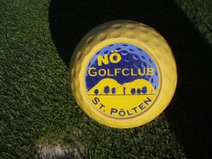 Klicken Sie hier, um das große Bild anzusehen: Niederösterreichischer Golfclub St.Pölten; Bildquelle: www.golf-treff.at