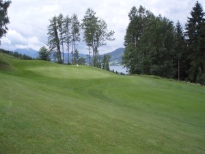Klicken Sie hier, um das große Bild anzusehen: Attersee Golfclub Weyregg; Bildquelle: www.golf-treff.at