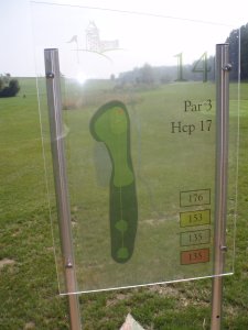 Klicken Sie hier, um das große Bild anzusehen: Traminergolf Klöch; Bildquelle: golf-treff.at