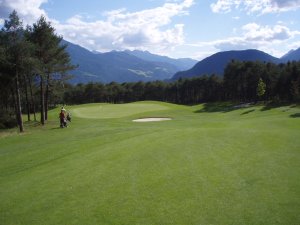 Klicken Sie hier, um das große Bild anzusehen: Golfpark Mieming; Bildquelle: www.golf-treff.at