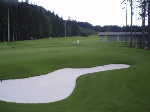 Klicken Sie hier, um das große Bild anzusehen: Olympiagolf Innsbruck-Igls; Bildquelle: golf-treff.at