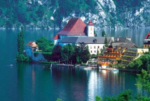 Klicken Sie hier, um das große Bild anzusehen: Seehotel Traunsee; Bildquelle: Seehotel Traunsee