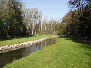 Klicken Sie hier, um das große Bild anzusehen: Colony Club Himberg - Westkurs; Bildquelle: golf-treff.at