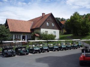 Klicken Sie hier, um das große Bild anzusehen: GC Schloss Frauenthal; Bildquelle: golf-treff.at