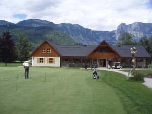 Klicken Sie hier, um das große Bild anzusehen: GC Ennstal Weissenbach; Bildquelle: golf-treff.at