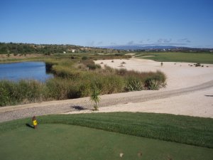 Klicken Sie hier, um das große Bild anzusehen: Amendoeira Golf Faldo Course; Bildquelle: www.golf-treff.at