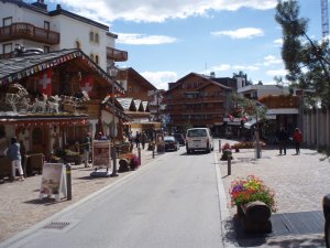 Klicken Sie hier, um das große Bild anzusehen: Golfclub Crans-sur-Sierre; Bildquelle: www.golf-treff.at