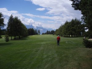Klicken Sie hier, um das große Bild anzusehen: Golfclub Crans-sur-Sierre; Bildquelle: www.golf-treff.at