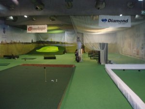 Klicken Sie hier, um das große Bild anzusehen: Arena Nova Indoor Golf; Bildquelle: golf-treff.at